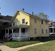 Building Photo - 528 N Horsman St