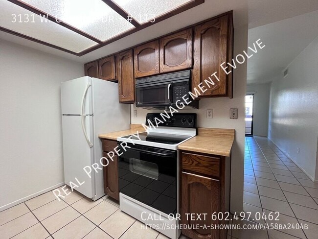 Building Photo - 3131 W Cochise Dr