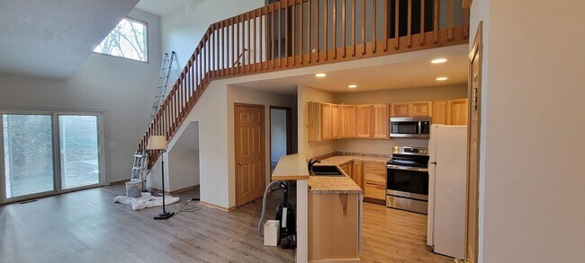 Foto del edificio - 3bed 2 bath