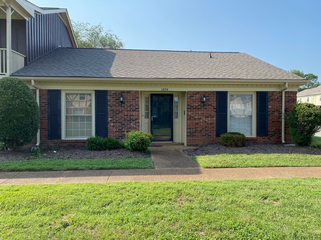 1034 Todd Preis Dr Unit 1034, Nashville, TN 37221 Condo for Rent in