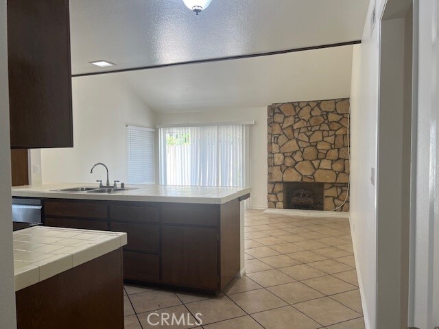 Building Photo - 12905 Hedda St