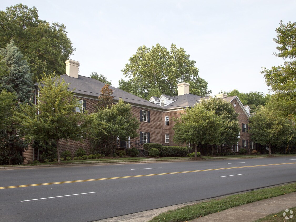 Foto principal - Park Selwyn Apartments
