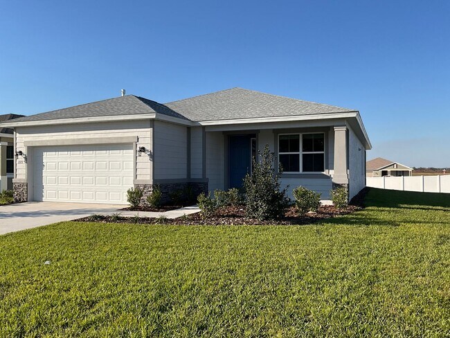 Building Photo - Brand New Home with all the upgrades in an all families community
