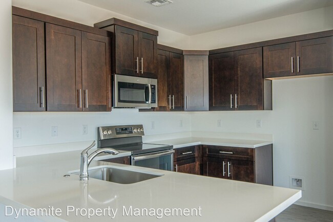 Building Photo - 3 br, 2 bath House - 37611 W Rovey Ave