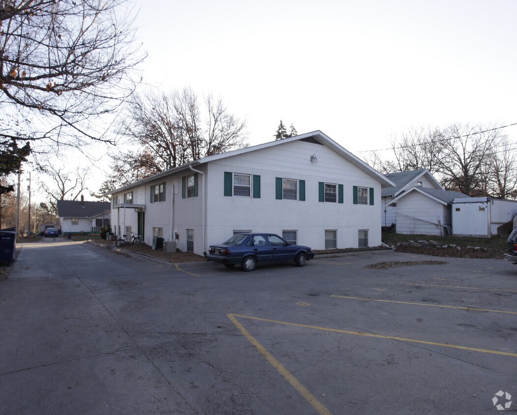 Building Photo - 1415 N 46th St