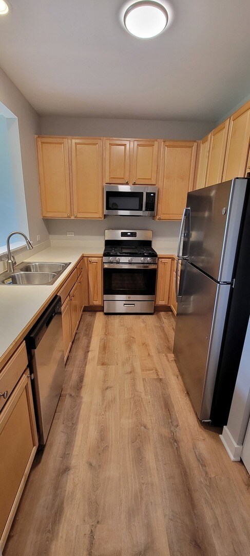 Foto del edificio - 321 Robin Glen Ln