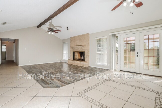 Foto del edificio - 14307 Ambleside Ln