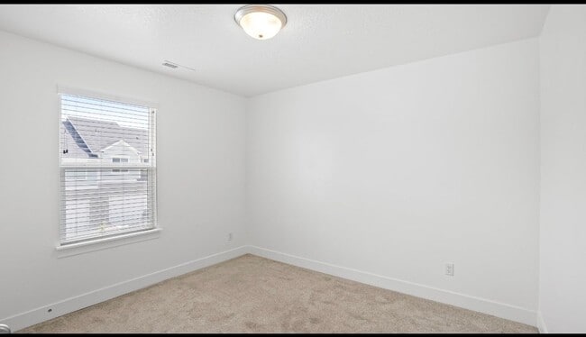 Building Photo - 3988 W 1650 N