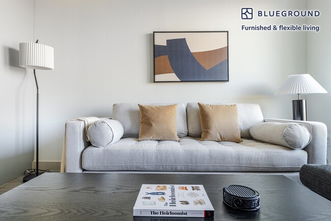 Building Photo - 11600 Spirit Dr