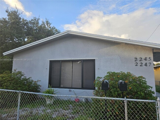 Building Photo - 2245 Freedom St