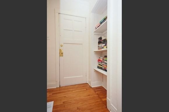 Foto del edificio - 0 bedroom in Chicago IL 60660