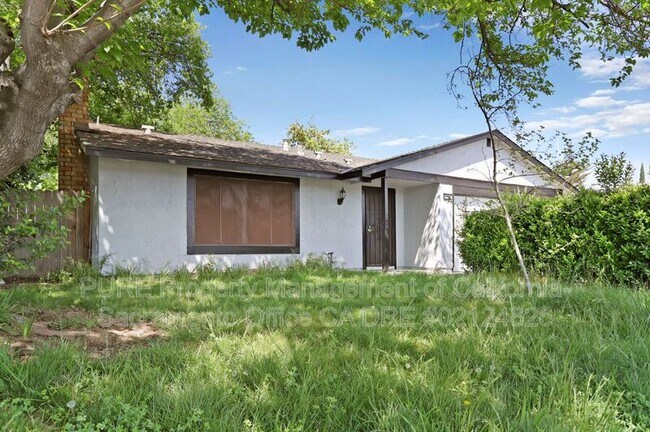 Building Photo - 6101 Tupelo Dr