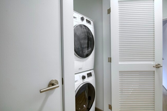 Building Photo - 3421 Rue Durocher