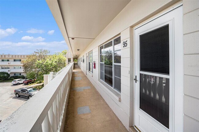 Building Photo - 2284 Philippine Dr