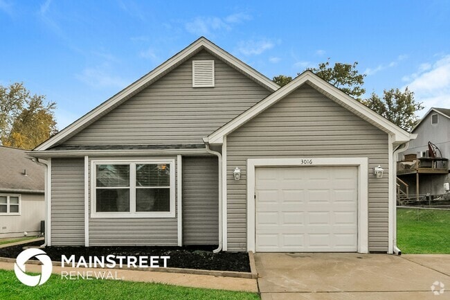 Building Photo - 3016 Plum Creek Dr