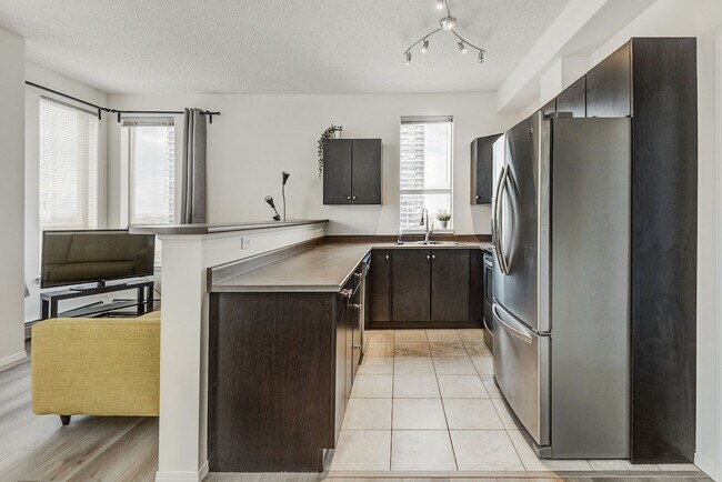 Photo du bâtiment - 1053-2301-1010 10 St SW