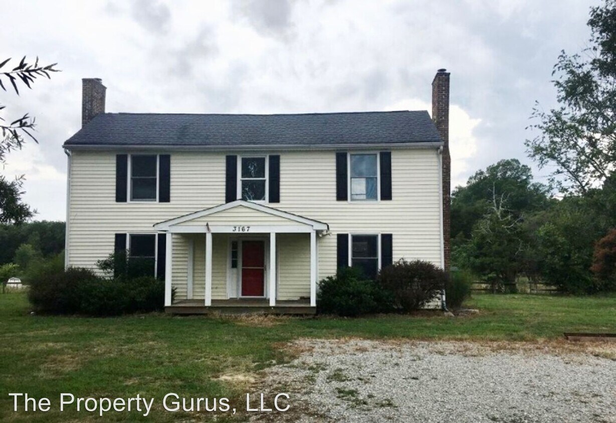 Primary Photo - 2 br, 1.5 bath House - 3167 Trenholm Rd.