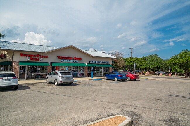 Building Photo - 8033 N New Braunfels Ave