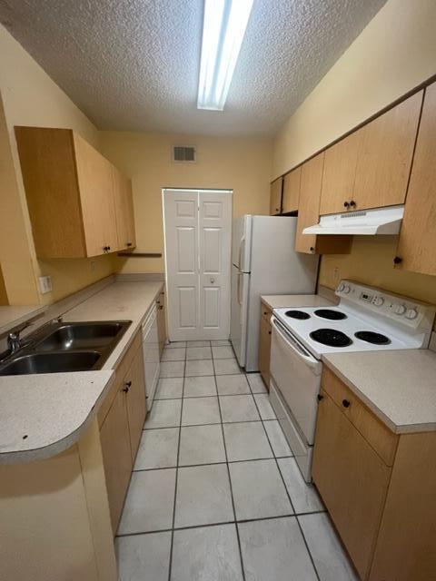 Foto del edificio - 10282 Fox Trail Rd S