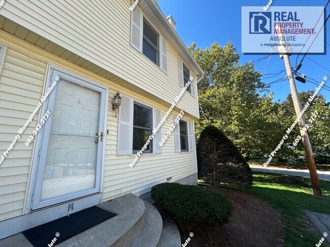 Foto del edificio - Spacious 3 bed 2.5 bath Townhome in Kessle...