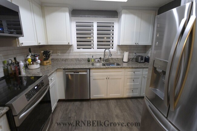 Foto del edificio - Resident Benefit Package Property