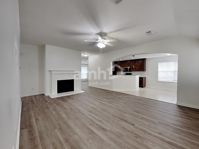 Building Photo - 1608 Misty Fawn Ln