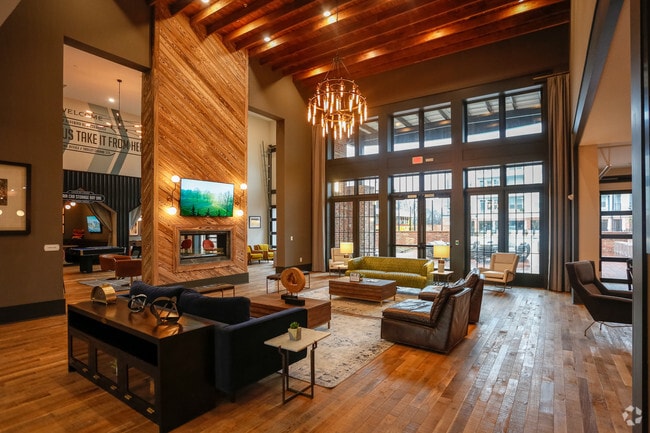Clubhouse - Bluebird Row Apartments
