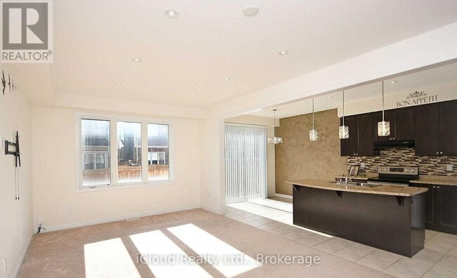 Building Photo - 16 Stedford Cres