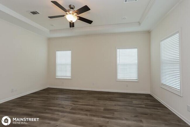 Foto del edificio - 2121 28th St S, St Petersburg, FL 33712