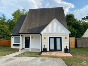 Building Photo - 127 Arbors Ct