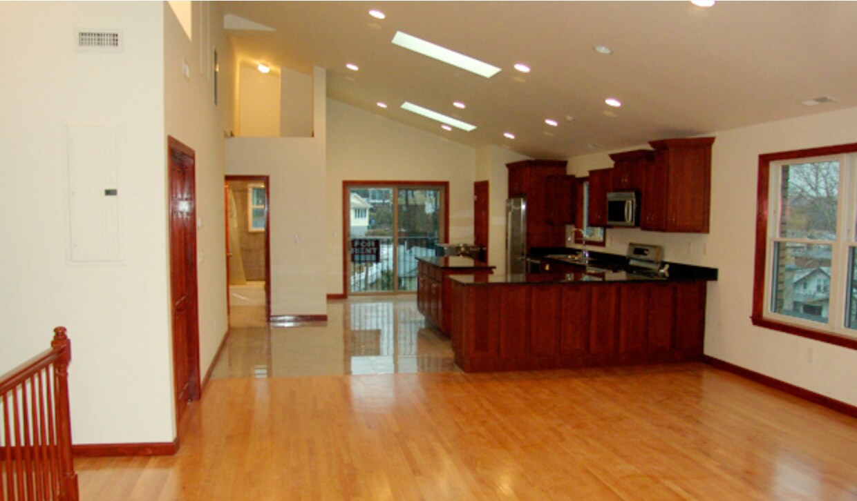 Foto principal - 73 Edgewood Ave
