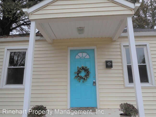 Building Photo - 2 br, 1 bath House - 872 McNair Street