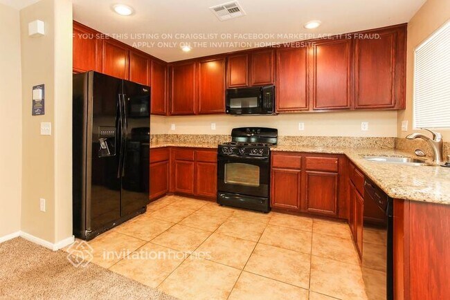 Foto del edificio - 6457 Chuckar St