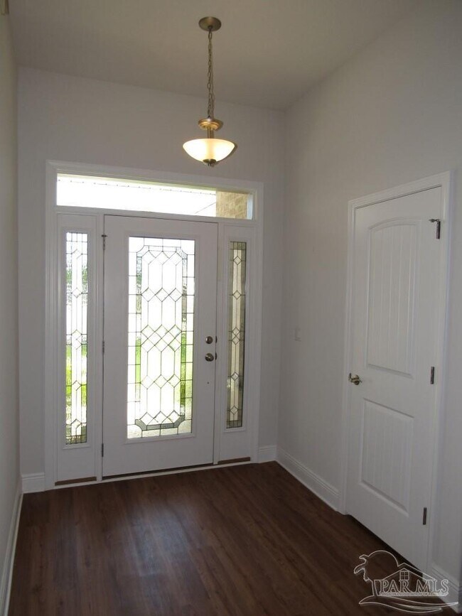 Building Photo - 6041 Makenna Dr