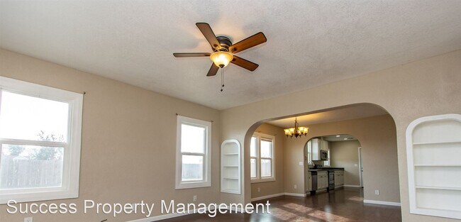 Building Photo - 3 br, 2 bath House - 1800 W Glenwood Ave