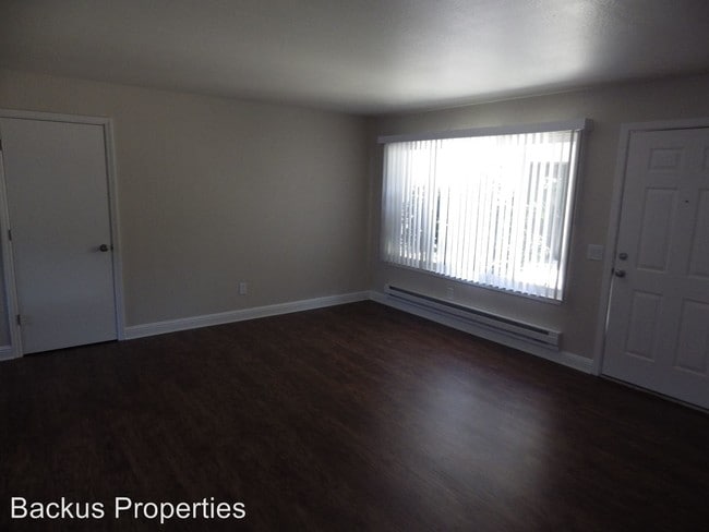 Building Photo - 420 Estrella Ave