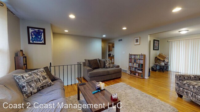 Foto del edificio - 3 br, 2 bath House - 922 Cedarwood