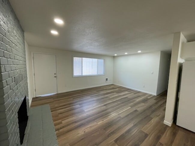 Building Photo - Newly Remodeled 3 Bedroom 1 Bathroom Ranch...