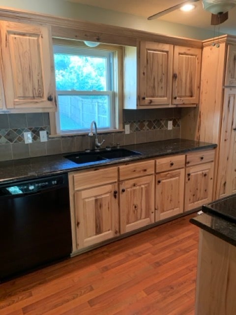 Building Photo - 103 S Fairview Ave