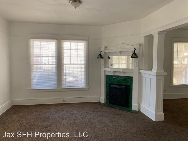 Building Photo - 2 br, 1 bath House - 43 W 23rd Street
