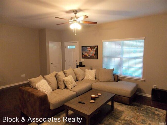 Building Photo - 3 br, 2.5 bath House - 929 Ileagnes Rd