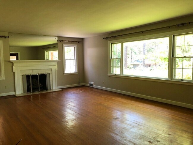 Foto del edificio - Auburn Southside Home Available!