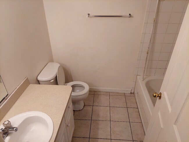 Foto del edificio - 1000 13th Ave S