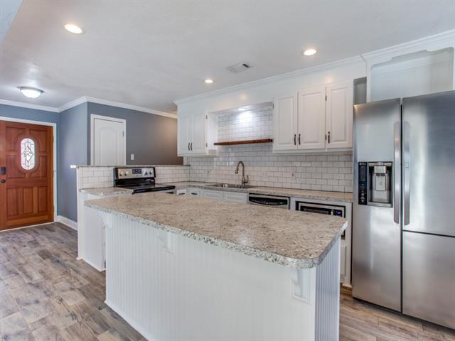 Building Photo - 1124 Lakeridge Dr