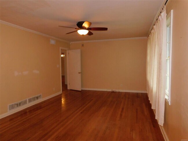 Foto del edificio - 127 N Wildwood Dr