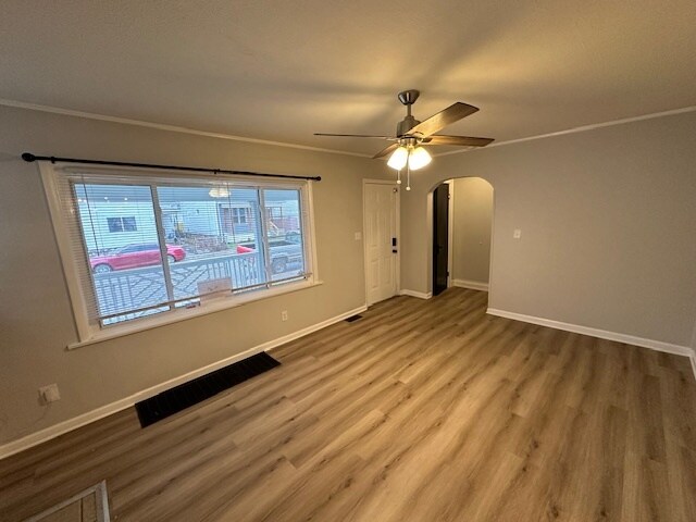 Building Photo - 897 Bellows Ave