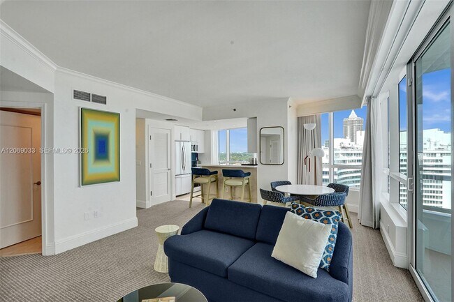 Building Photo - 4401 Collins Ave