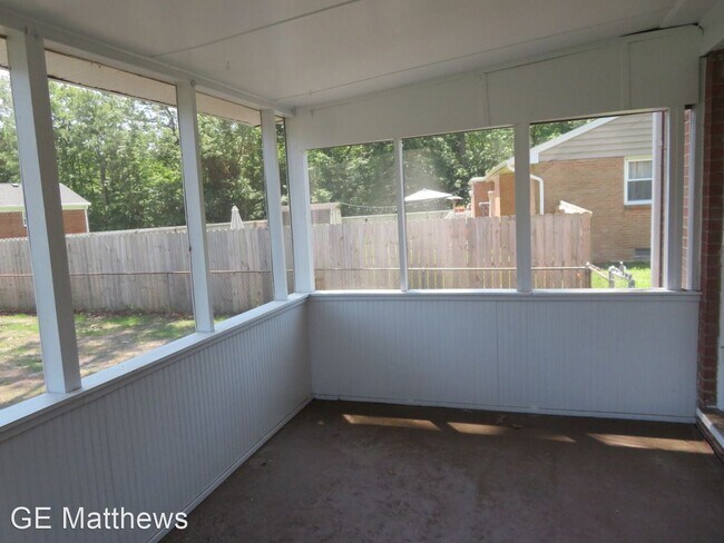 Building Photo - 3 br, 2 bath House - 3105 Holly Avenue