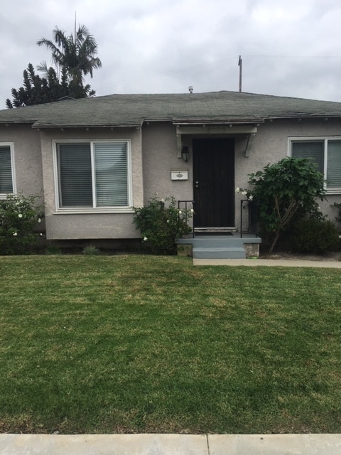 Building Photo - 8928 Ramsgate Ave