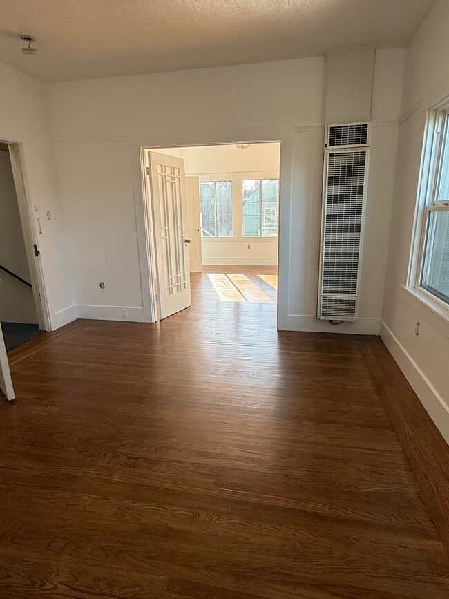 Building Photo - 470 62nd St